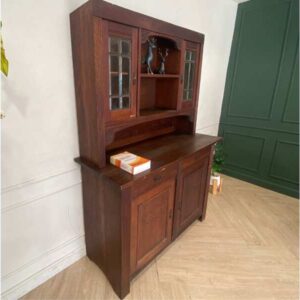 大厅木质展示柜，仿古风格，胡桃木色，欧洲德国作品。