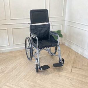 轮椅可折叠、轻便的轮椅