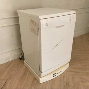 洗碗机品牌 ELECTROLUX 型号 ESF6210LOW
