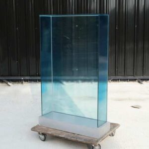 珠宝柜，玻璃柜，高大产品展示，内部开放*无轮子