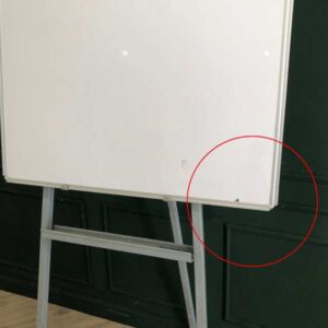 活动挂图 80 x 100 厘米。白板。