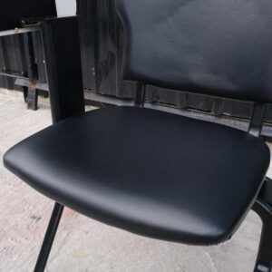 演讲椅, 黑白色
