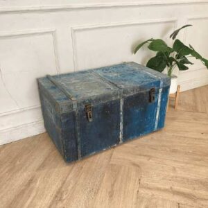 蓝色木质储物盒