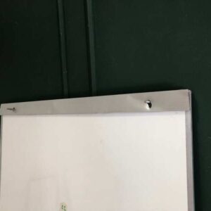 白板尺寸 80 x 100 厘米 白板、白盲板、白板。