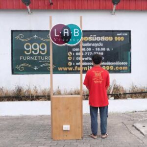 带灯光标志的柜台、1 个储物门