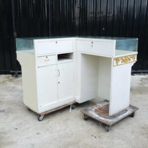 珠宝柜，珠宝柜，钻石柜，产品展示柜，白色切角柜