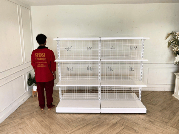 产品货架，2面，8层货架，白色钢架。