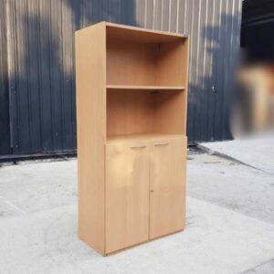 高文件柜，2 门，木质框架，Logica 品牌