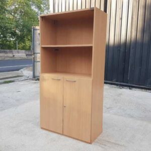 高文件柜，2 门，木质框架，Logica 品牌