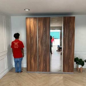 4门衣柜，玻璃台面，棕色，SB FURNITURE品牌