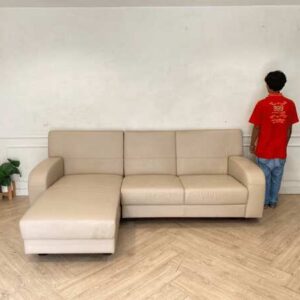 3 座 L 型转角沙发，皮革靠垫，奶油色，Modernform 品牌