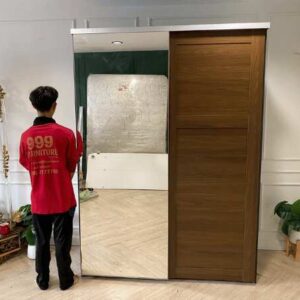 2 滑动门衣柜，带镜子顶部，黑色