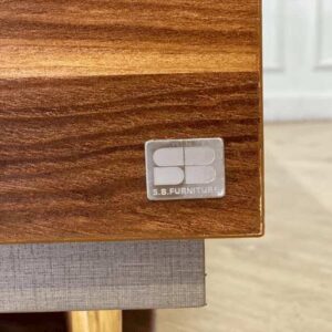 5英尺床，灰色，SB FURNITURE品牌