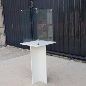 白色木质玻璃门展示柜