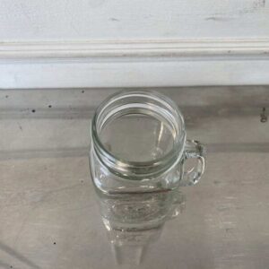 一套透明玻璃梅森罐，带把手，压印公鸡图案，Libbey 品牌。