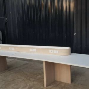 带电源板的会议桌 460 厘米