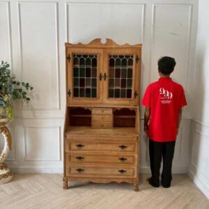 木制橱柜，带 3 个抽屉和 2 个门，复古风格