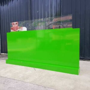 绿色木隔断