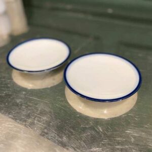 陶瓷盘，白色，蓝边，17厘米