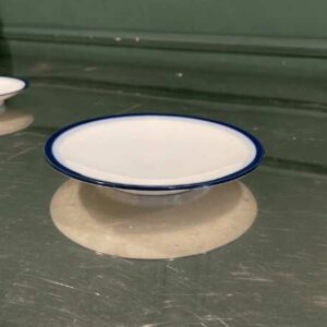 陶瓷盘，白色，蓝边，17厘米