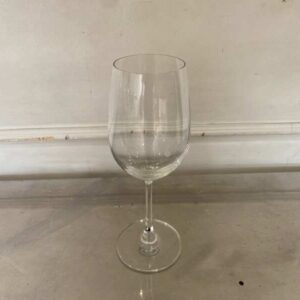 透明长柄葡萄酒杯，宜家品牌，Storsint 型号。