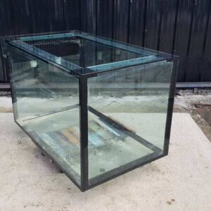 黑色玻璃钢架鱼缸