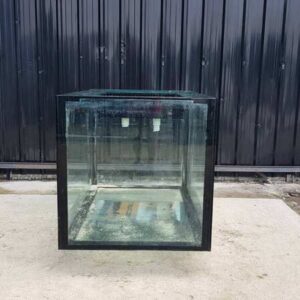 黑色玻璃钢架鱼缸