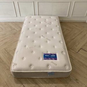 Sleep Peels Energy 3.5 英尺床垫，9 英寸厚。