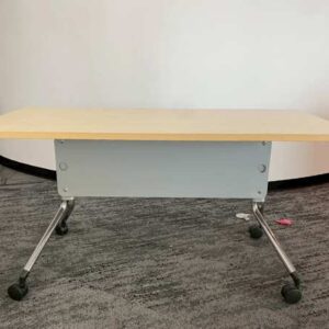 办公桌，带轮子的折叠桌，Practika品牌