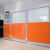 隔断，办公室隔断，工作区隔断，橙色，玻璃实心底部。