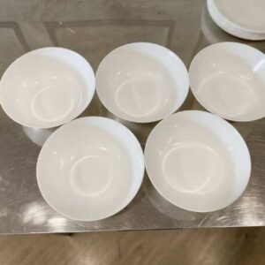 宜家白色餐具套装