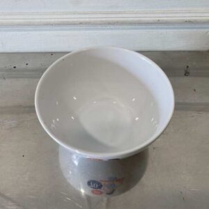 Anlene 高级白色陶瓷碗。