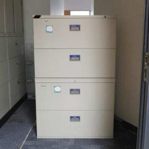 带 4 个悬挂式文件抽屉的钢制文件柜_M4X8K3DMQF
