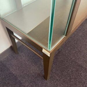 三层玻璃展示柜，木框