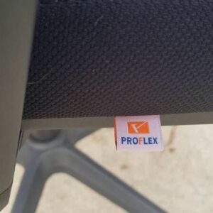 Proflex办公椅，布艺软垫，塑料椅腿，黑色网布椅背。_N9ETZ4CMH3