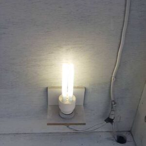 玻璃灯箱，白色