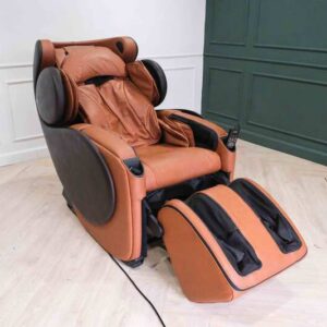 电动按摩椅 OSIM UDivine OS-808，3D 按摩系统，棕色真皮座椅。_NZA2HFSD6U