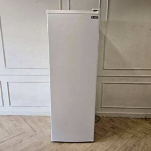 Sanden 单门实盖卧式冷柜，白色，型号 SFH-0870，容积 8.7 立方英尺 (1)