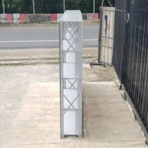 5层钢架，3个隔间，灰色