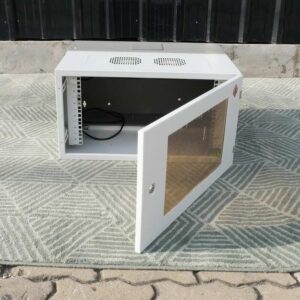 19 英寸德国服务器机架壁挂式机架型号 G1-60506（60 x 50 x 32 厘米）_SFO0LZYMXO