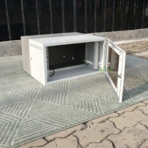 19 英寸德国服务器机架壁挂式机架型号 G1-60506（60 x 50 x 32 厘米）_SFO0LZYMXO