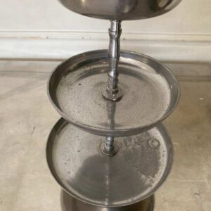 三层闪亮金属食品零食展示架