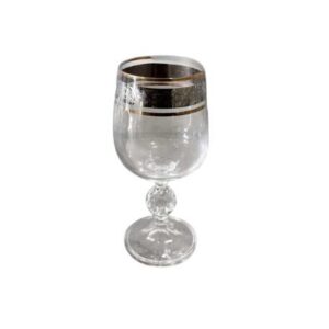 铂金酒杯