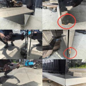 黑色玻璃展示柜，配有3扇铰链门、3个抽屉及3个储物格。