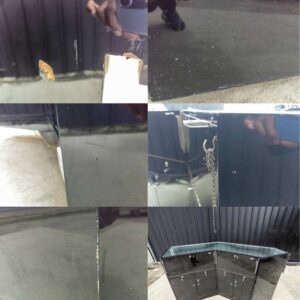 黑色玻璃展示柜，配有2扇柜门、4个抽屉及2个储物格。