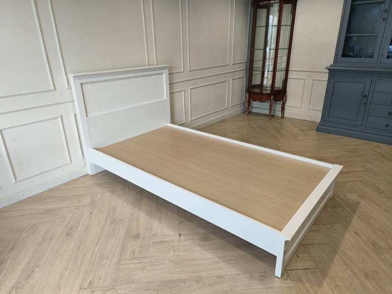 KONCEPT MONETA 3.5英尺床架 白色